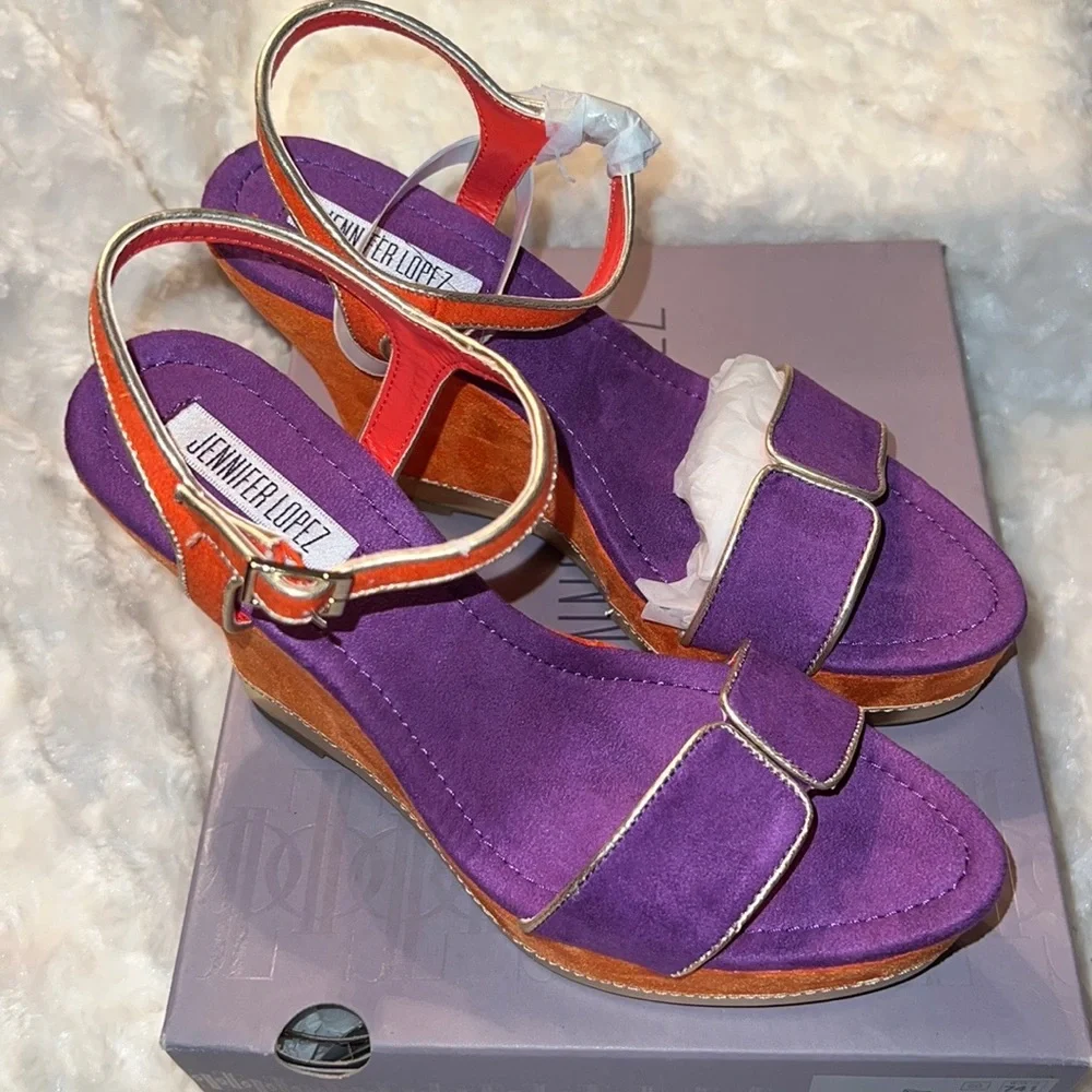 J-Lo heels - Picture 1 of 4